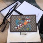 Replica Gucci x Disney Donald Duck Pouch Bag 3