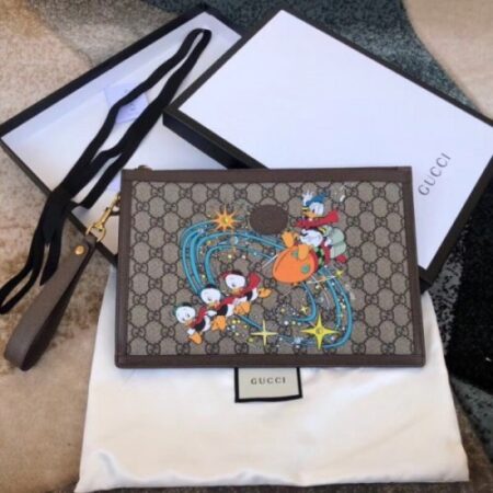 Replica Gucci x Disney Donald Duck Pouch Bag