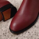 Replica Gucci Boots In Bordeaux Leather with Tiger Head 6